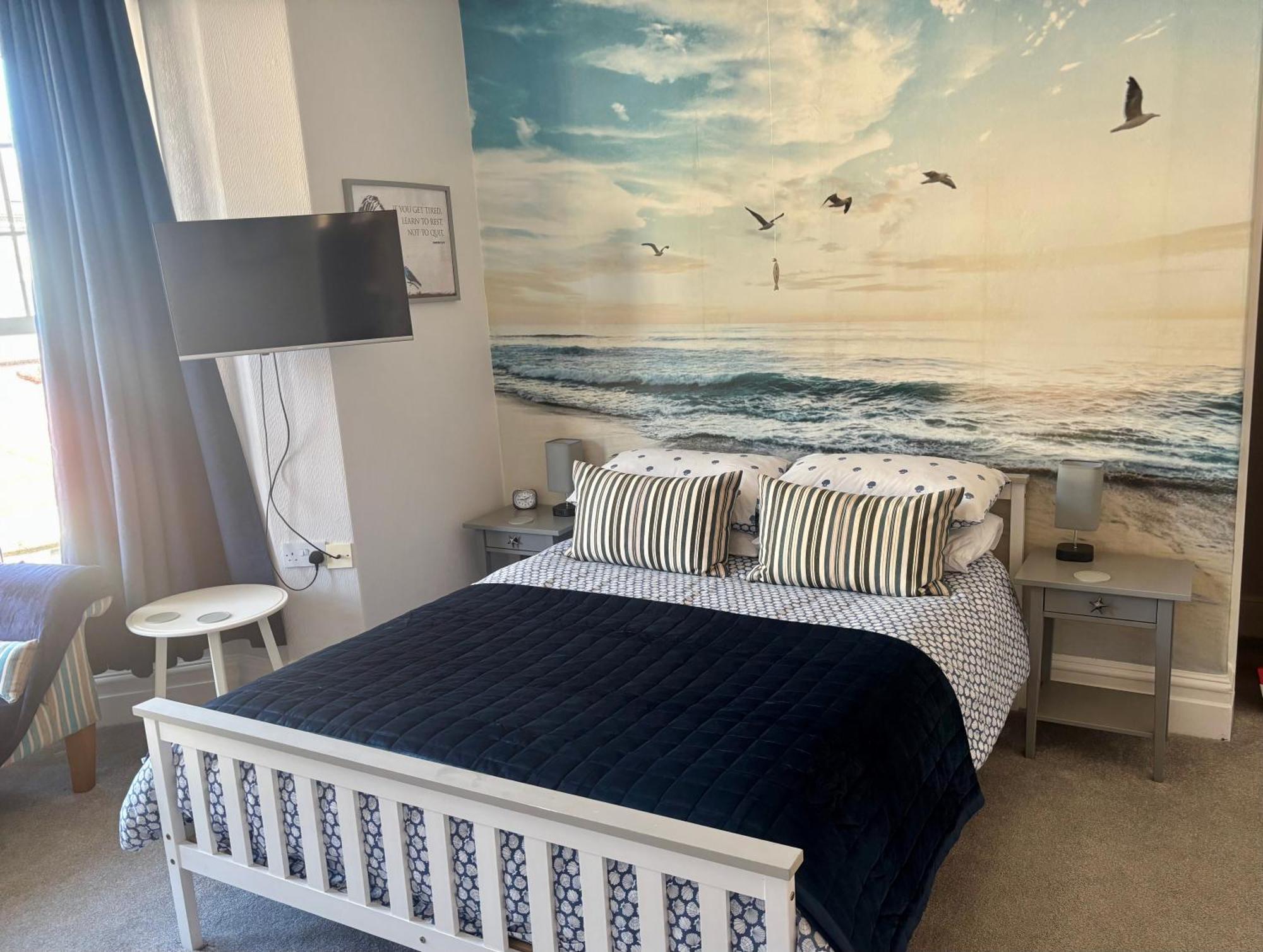 Channel Vista Guest House Combe Martin Buitenkant foto